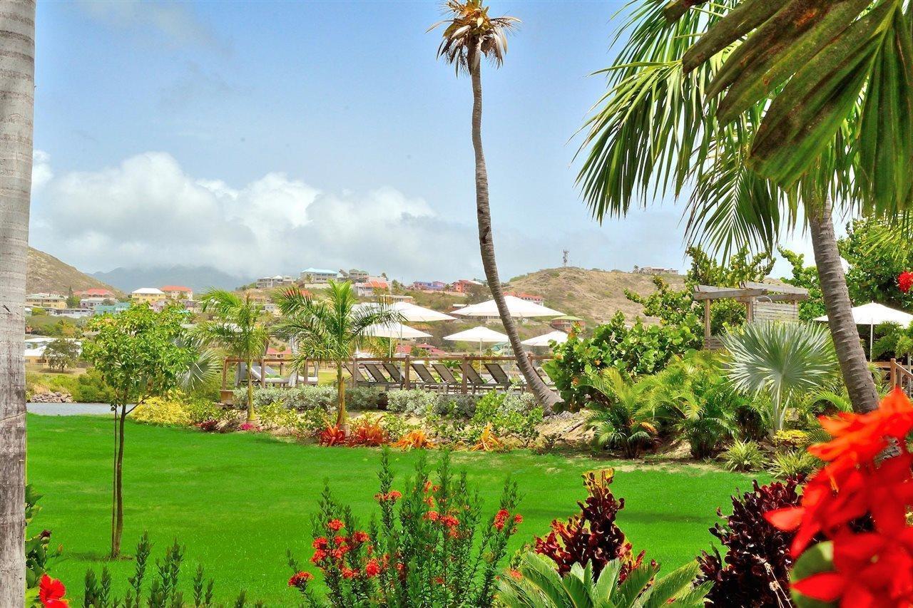 Royal St. Kitts Hotel Frigate Bay Bagian luar foto